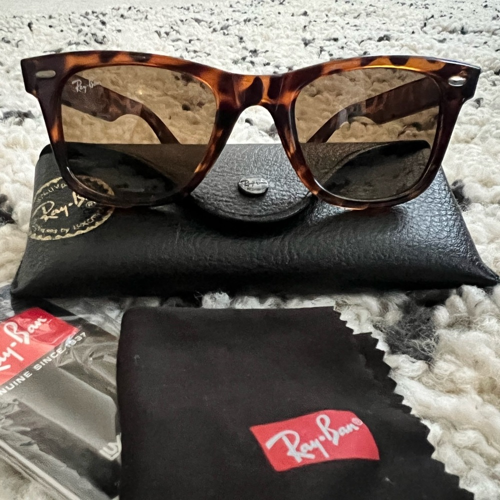 Ray Ban Wayfarer sunglasses.